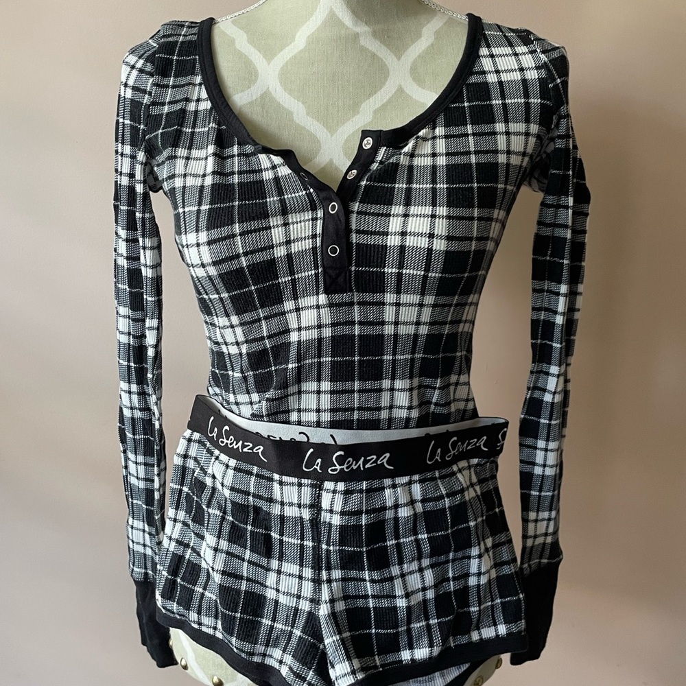 Brand new condition La senza waffle knit two piece shorts pajama set